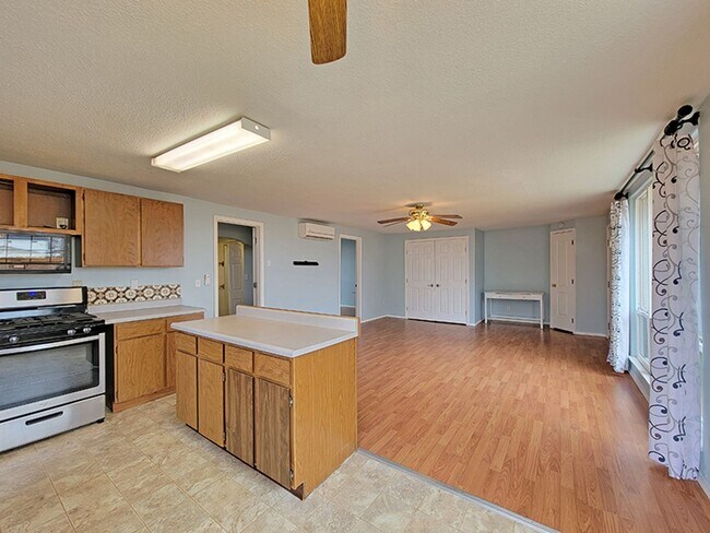 Foto del edificio - 3424 Clay St