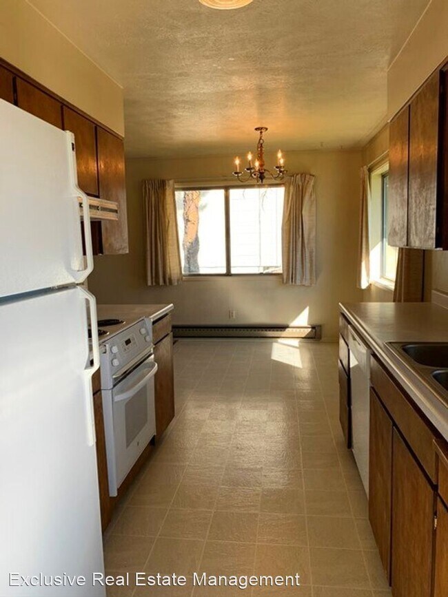 Building Photo - 2 br, 1 bath House - 122 N. Williams Avenue