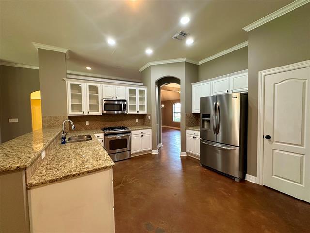 Building Photo - 2142 Sweet Bay Cir