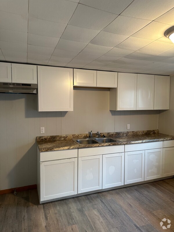 Apartments under 2,500 in Benwood WV 1 Rentals