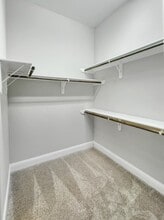 Building Photo - 2119 Llerena Ln