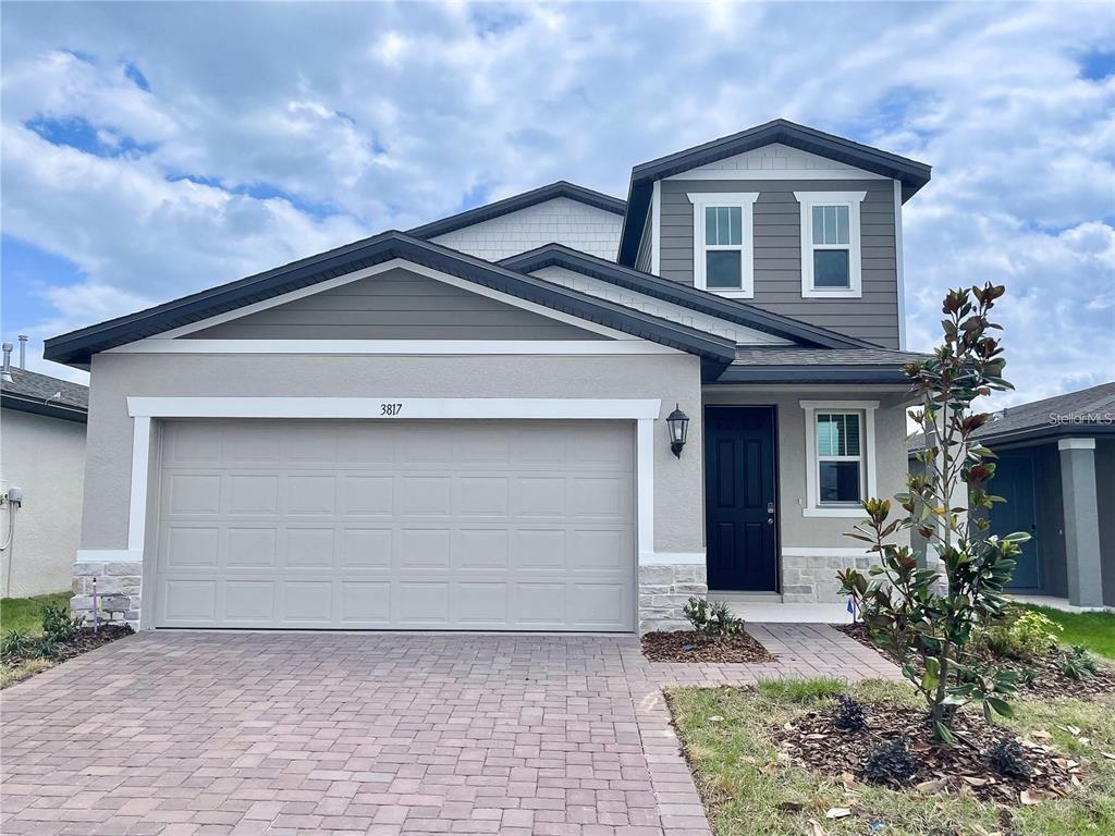 Foto principal - 3817 Shoveler Ave