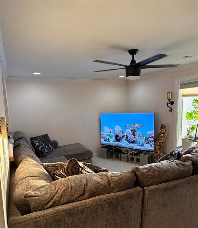 Foto del edificio - 8 Maylane Dr