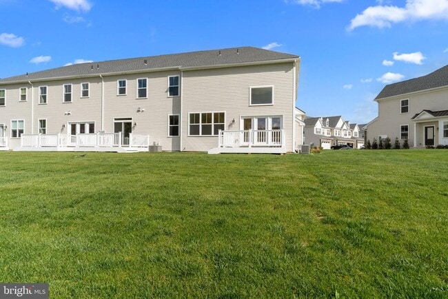 Building Photo - 46 Parry Wy