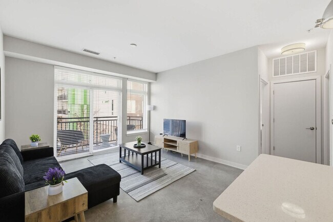 Foto del edificio - 421 E Market St