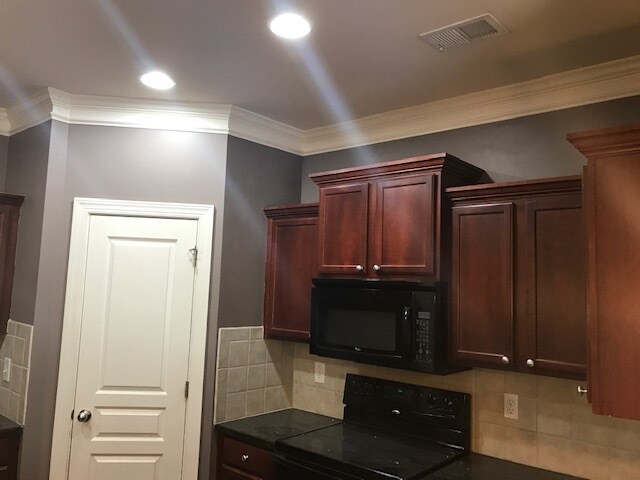 Foto del edificio - 140 Townview Dr