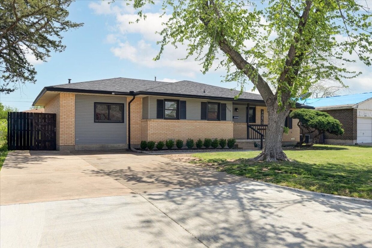 Primary Photo - 4524 SW Beta Ave