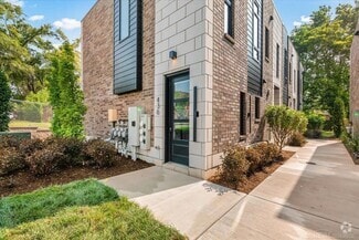 Building Photo - 432 W Tienken Rd
