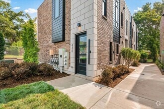 Building Photo - 432 W Tienken Rd
