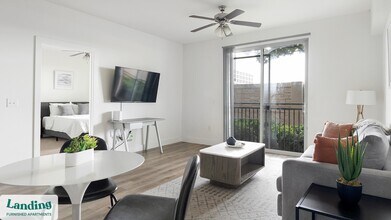 Building Photo - 7373 Valley View Ln