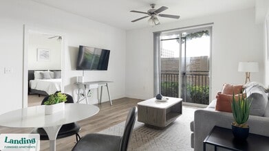 Building Photo - 7373 Valley View Ln