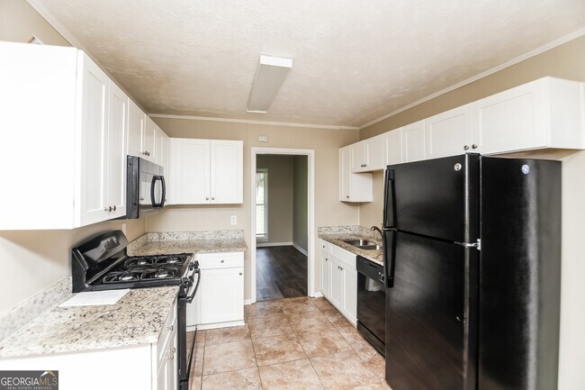 Building Photo - 2774 Whisper Ct