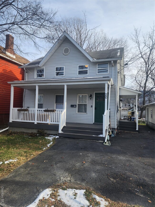 Building Photo - 20 S Elm St