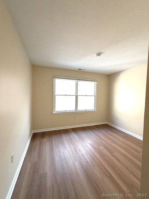 Foto del edificio - 25 Old Turnpike Rd