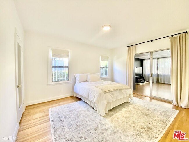Foto del edificio - 3 br, 2 bath House - 162 N Citrus Ave