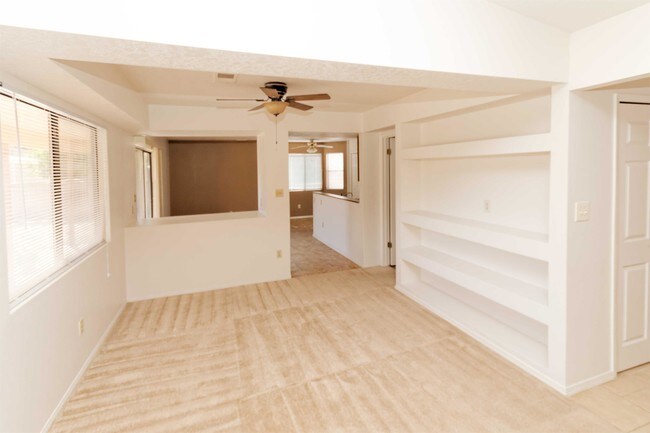 Building Photo - 6270 Weeping Willow Rd NE