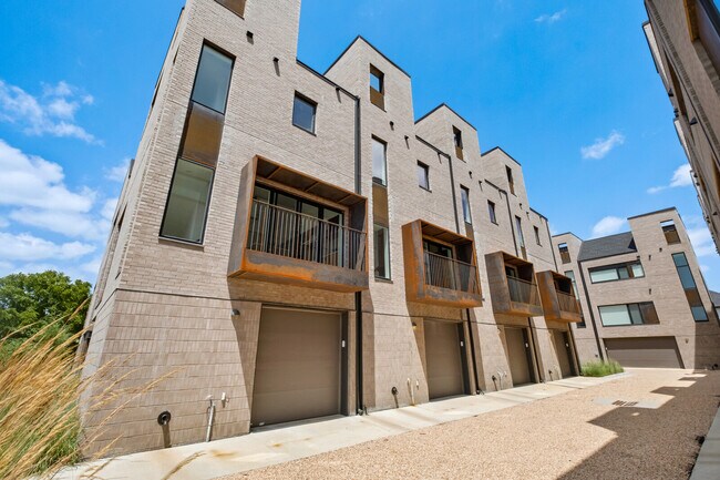 Foto del edificio - 403 SE Mulberry Ct