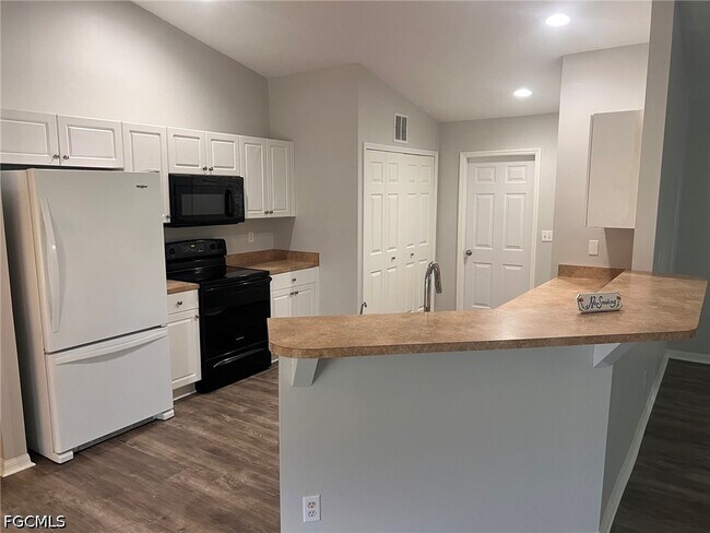 Foto del edificio - 2329 NW 31st St