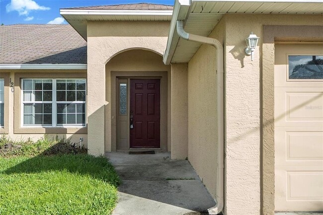 Foto del edificio - 120 Coral Reef Ct N