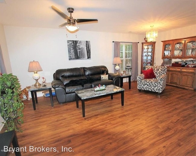 Building Photo - 3 br, 2.5 bath House - 75 Shadowmoss