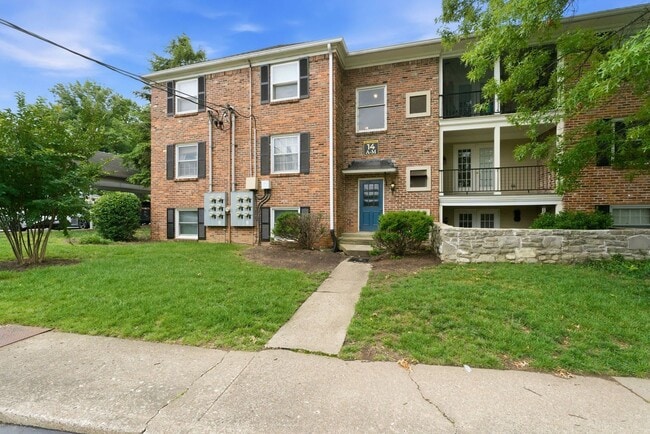 Photo - Updated condo in the heart of Green Hills!