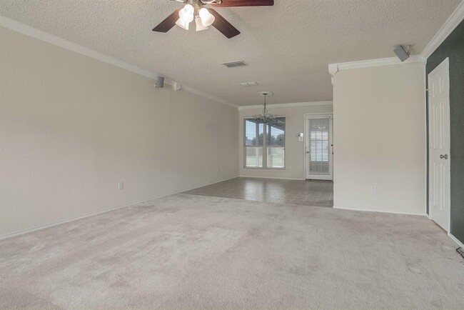 Building Photo - 5665 Giddyup Ln
