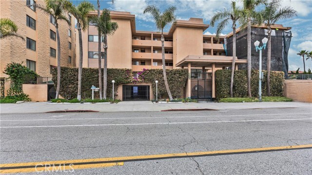 Foto del edificio - 721 Esplanade