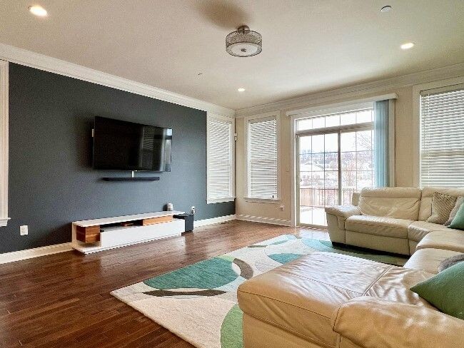 Foto del edificio - 3114 Butternut Ln