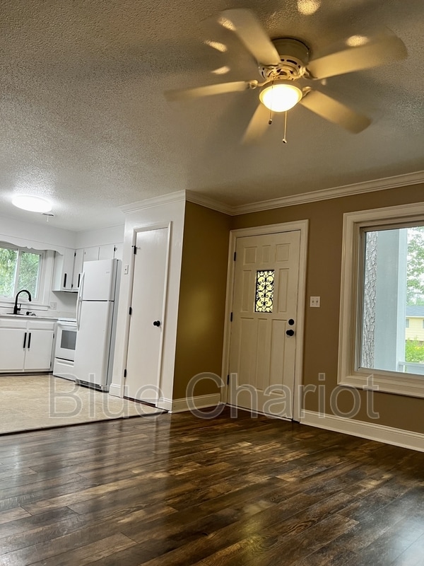 Foto del edificio - 4100 Pittsford Rd