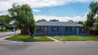 Building Photo - 1706 S Cook St