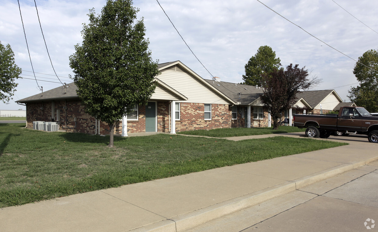 Foto principal - Wagoner Village apartments