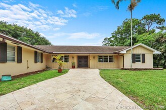 Building Photo - 4529 Square Lake Dr