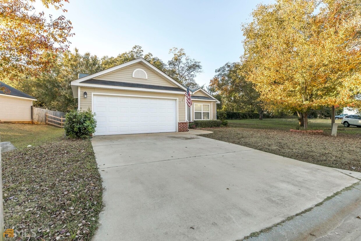 113 Magnum Way, Perry, GA 31069 House Rental in Perry, GA