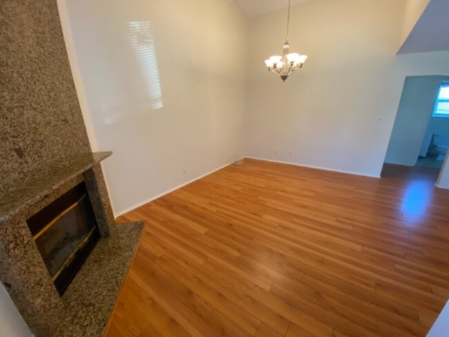 Foto del edificio - 606 S Everett St