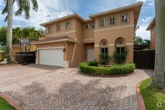 Building Photo - 12716 SW 136th Terrace