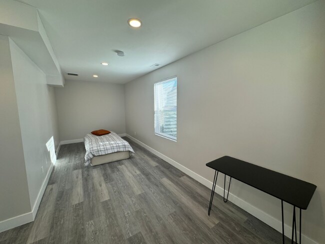 Foto del edificio - 7525 Birch St