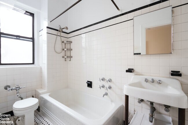 Foto del edificio - 418 Central Park West