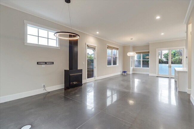 Foto del edificio - 4102 Lusk St