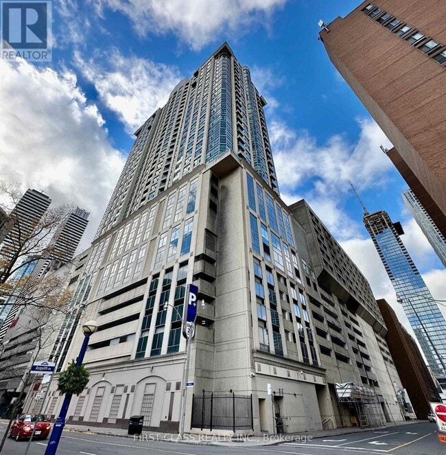 Building Photo - 8-PH3608 Park Rd