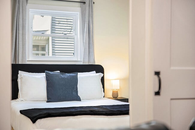 Foto del edificio - 37 Gold Ave NW