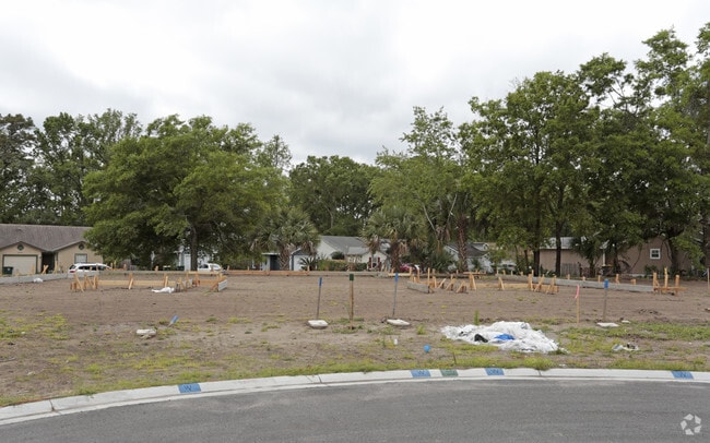 Building Photo - Century Lake Townhomes