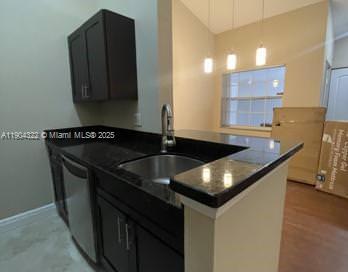 Foto principal - 2850 N Oakland Forest Dr