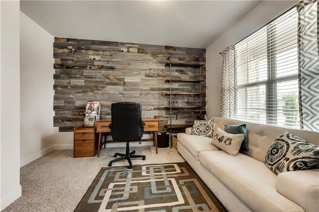 Foto del edificio - 1016 Spring Falls Dr