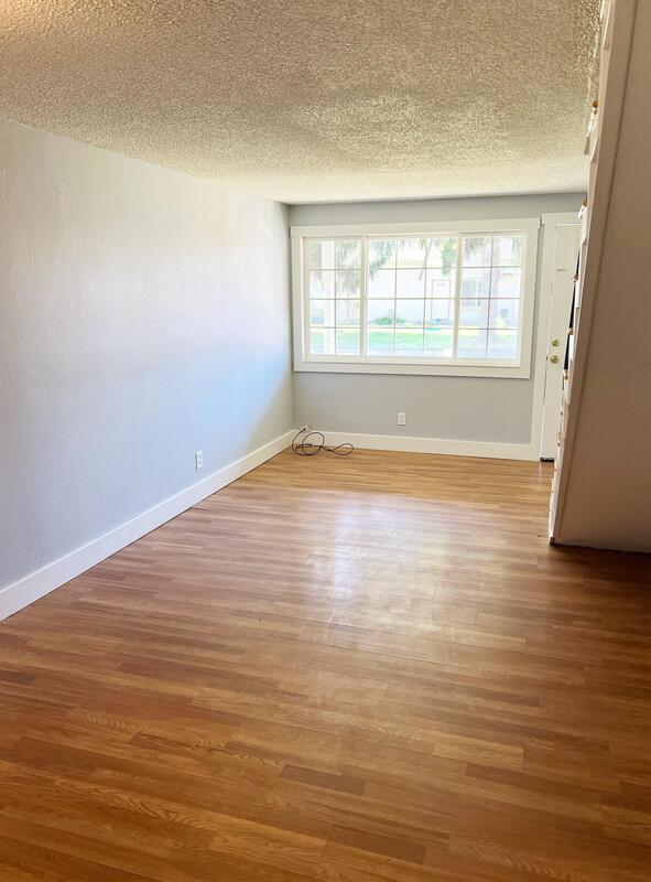 Building Photo - 519 Cinderella Loop