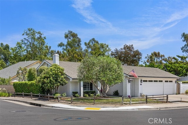 Building Photo - 31204 Via Solana