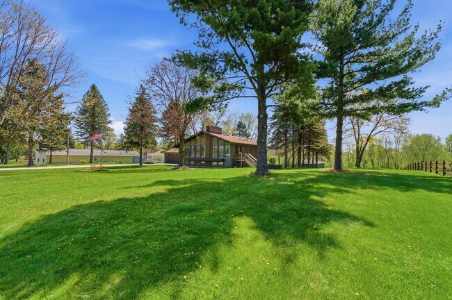 Foto del edificio - 3942 Stark Ln