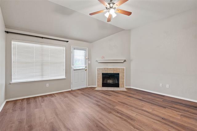 Building Photo - 3725 Beatriz Dr
