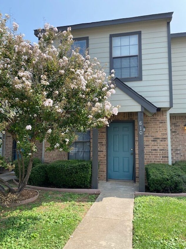 TWO BEDROOM CONDO BY UNT - TWO BEDROOM CONDO BY UNT