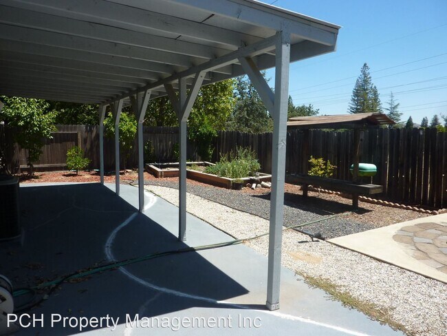 Building Photo - 3 br, 2 bath House - 155 Livermore Way