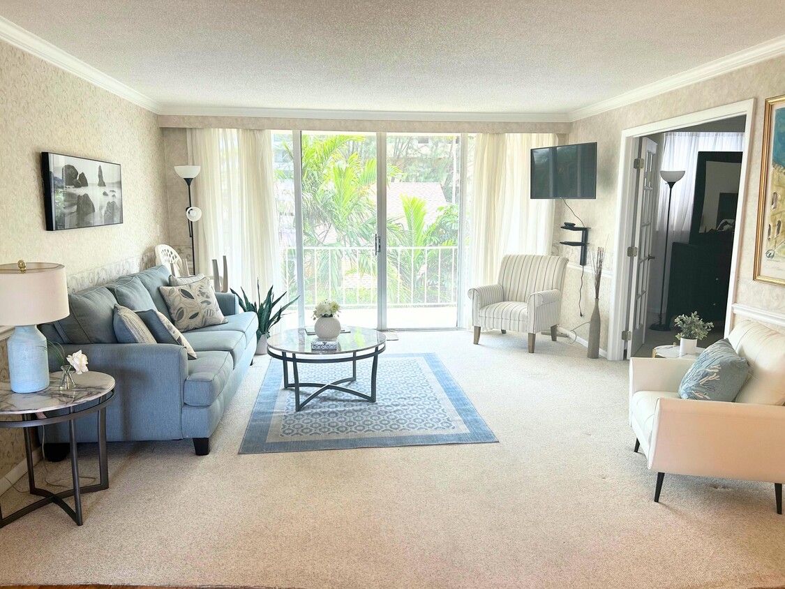 Primary Photo - 3575 S Ocean Blvd
